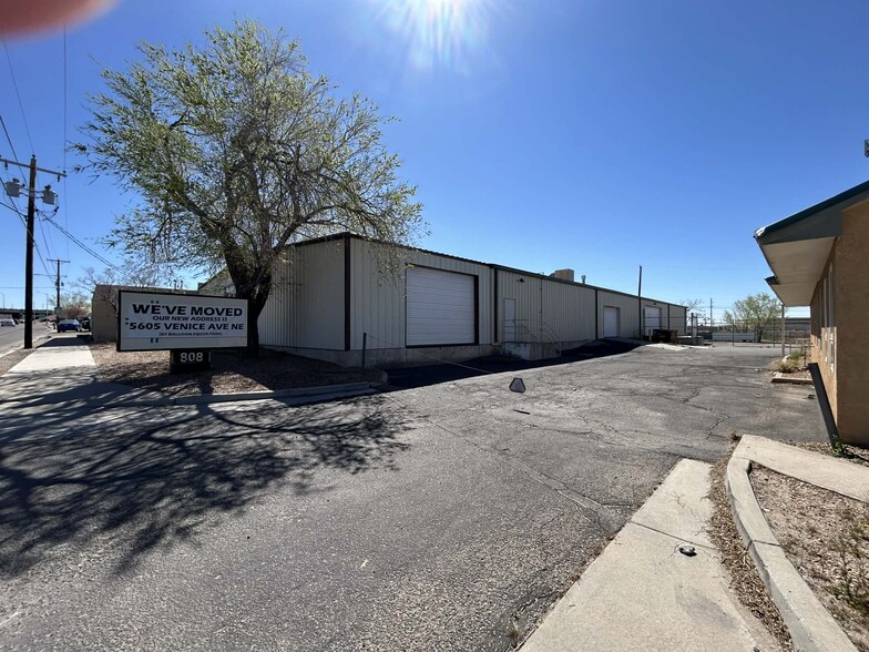 808 Gibson Blvd SE, Albuquerque, NM for sale - Building Photo - Image 2 of 7