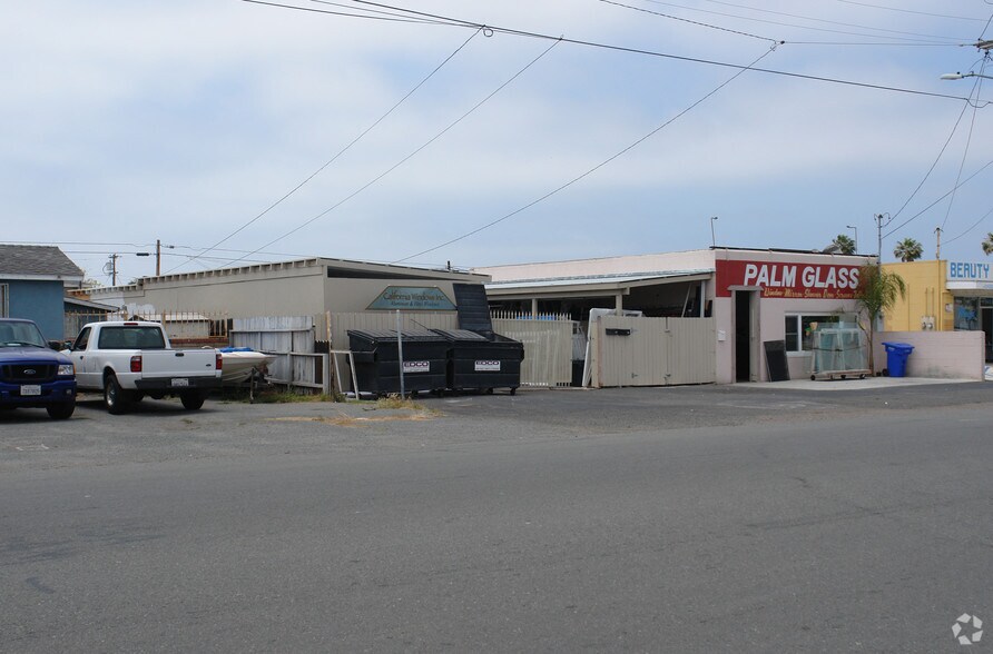 760-762 10th St, Imperial Beach, CA for sale - Building Photo - Image 2 of 2