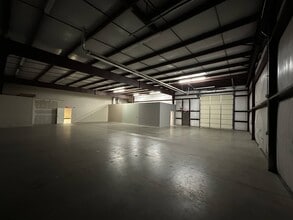 9133 E 37th St N, Wichita, KS for lease Interior Photo- Image 1 of 8