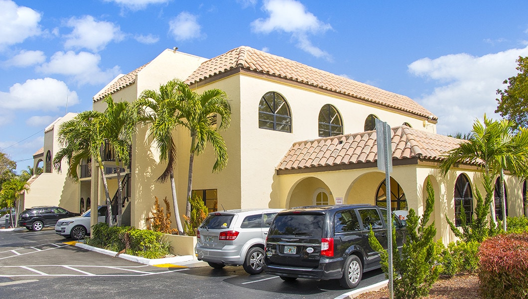 7300 N Federal Hwy, Boca Raton, FL for lease Primary Photo- Image 1 of 5