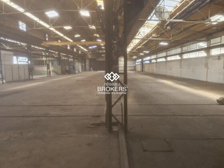 Industrial in Meaux for lease - Interior Photo - Image 3 of 9