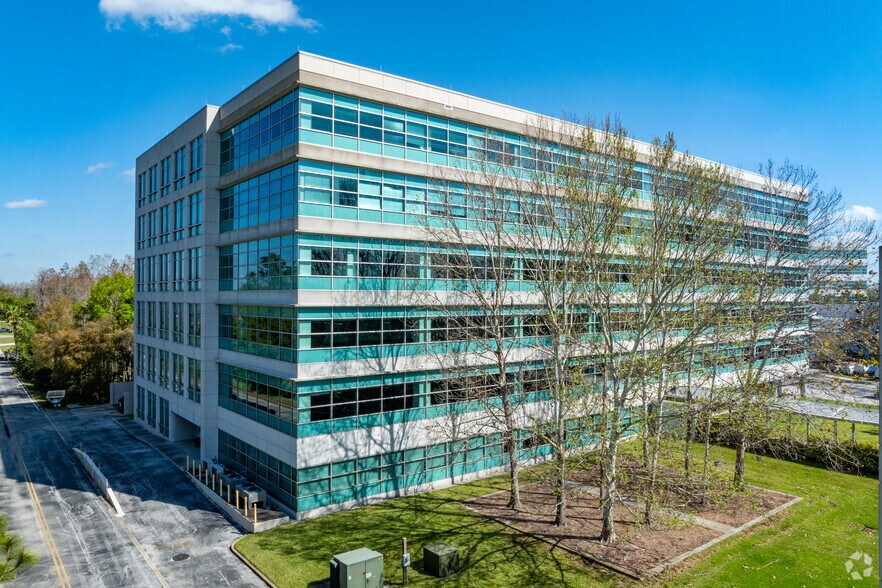 18205 Crane Nest Dr, Tampa, FL à louer - Photo du bâtiment - Image 3 de 19