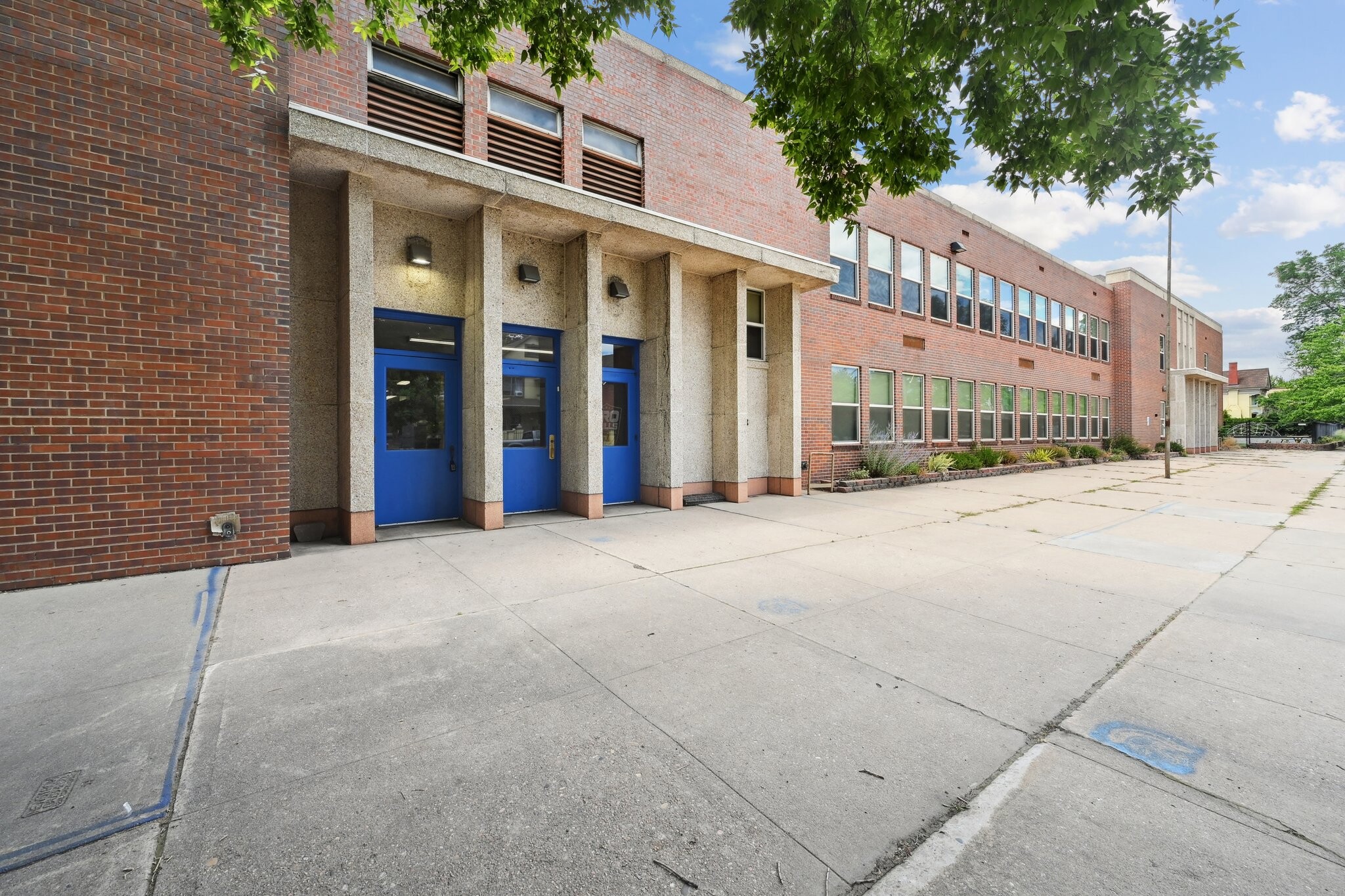 235 S Sherman St, Denver, CO for lease Building Photo- Image 1 of 18