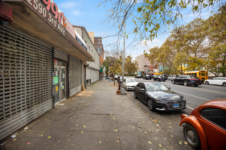 2590 3rd Ave, Bronx, NY for sale - Building Photo - Image 3 of 11