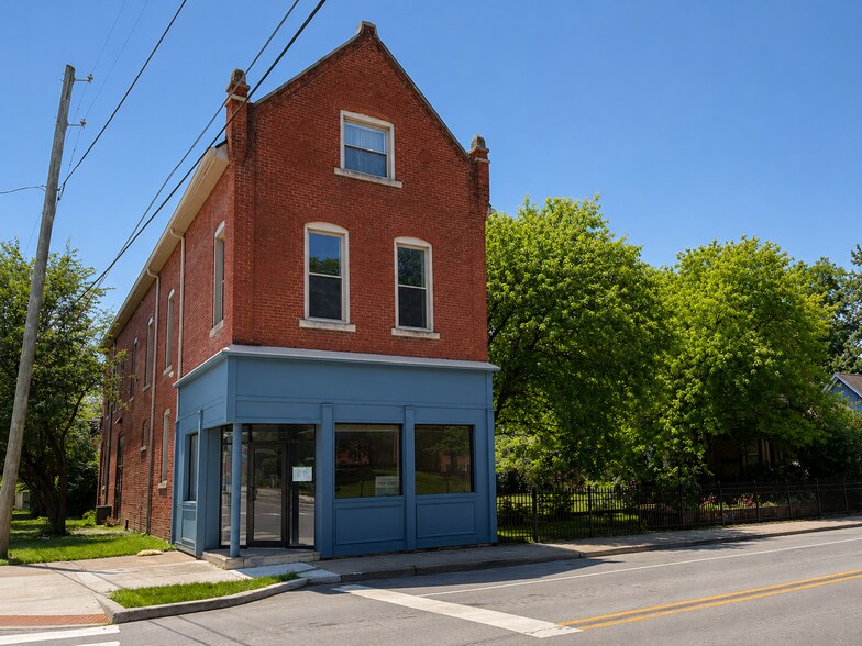 1641 E Michigan St, Indianapolis, IN à louer - Photo du bâtiment - Image 2 de 6