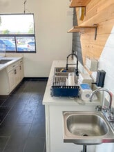 823 California Ave, Wahiawa, HI à louer Photo du bâtiment- Image 1 de 3