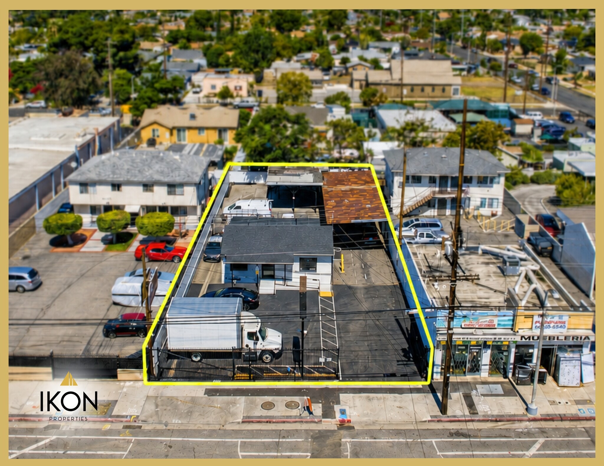 13449 Van Nuys Blvd, Pacoima, CA for lease Primary Photo- Image 1 of 11