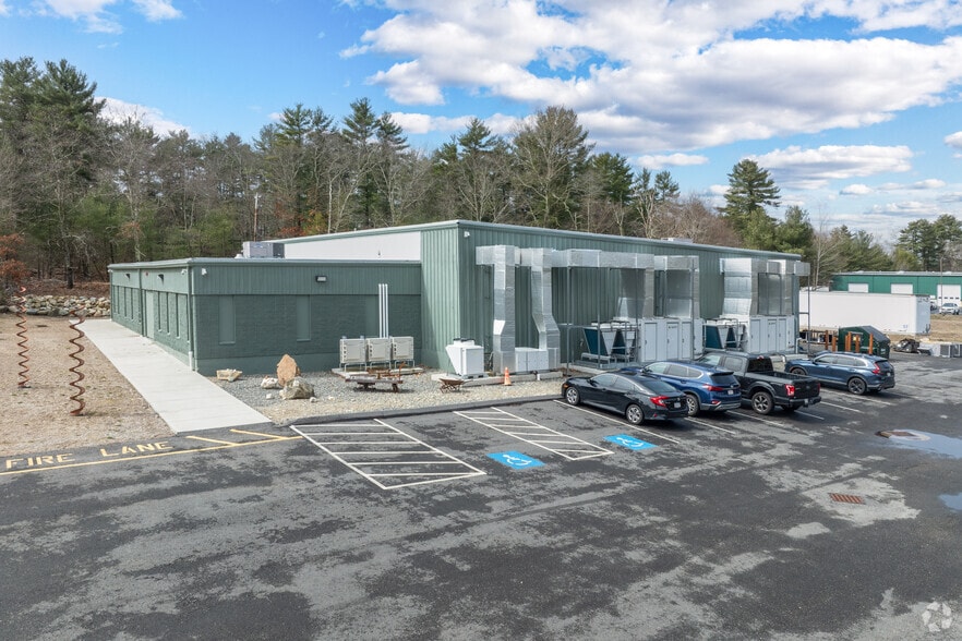 15 Commercial Waye, Hanson, MA for sale - Primary Photo - Image 1 of 1