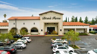 Plus de détails pour 23275-23391 Mulholland Dr, Woodland Hills, CA - Commerce de détail à louer