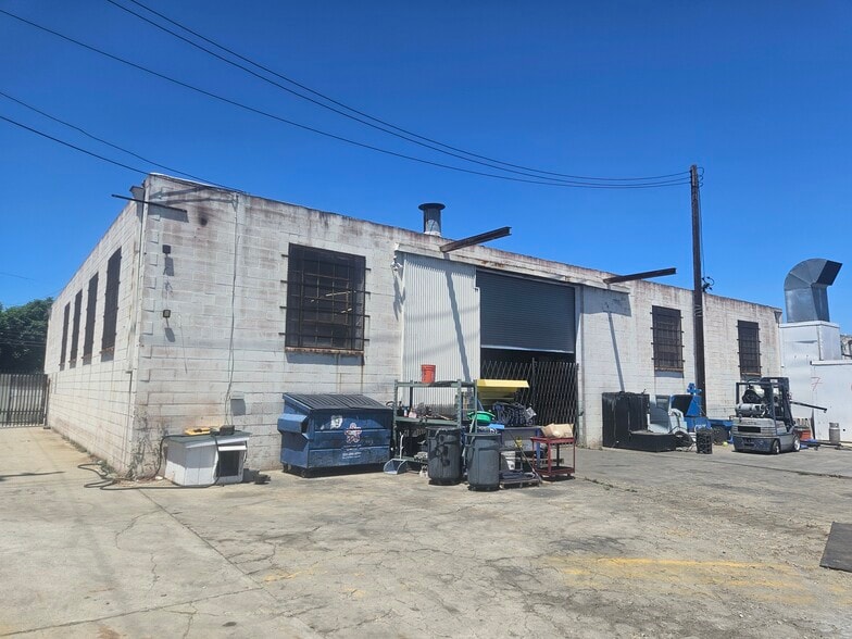 1320 S Santa Fe Ave, Compton, CA for sale - Building Photo - Image 3 of 11