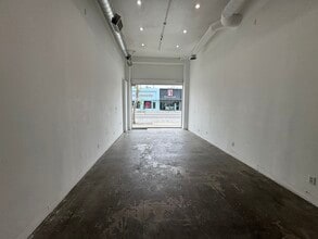 7406 Melrose Ave, Los Angeles, CA for lease Building Photo- Image 1 of 8