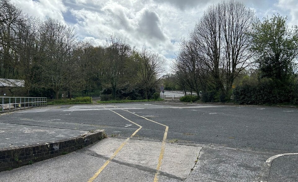 324 Outland Rd, Plymouth for lease - Building Photo - Image 2 of 6