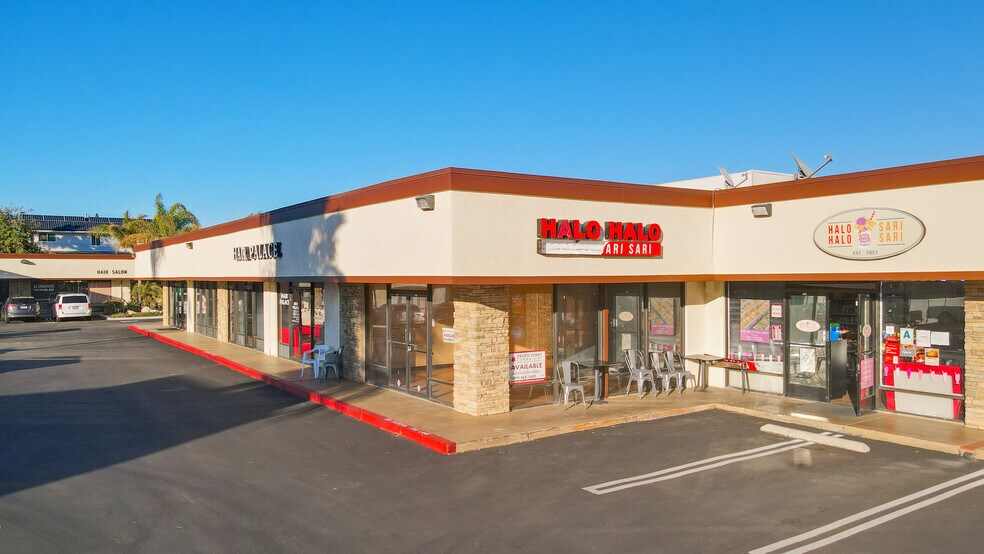 14034 Poway Rd, Poway, CA à louer - Photo du bâtiment - Image 2 de 17