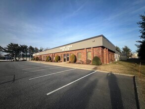 4663-4699 US Highway 9, Howell, NJ à louer Photo du bâtiment- Image 2 de 24