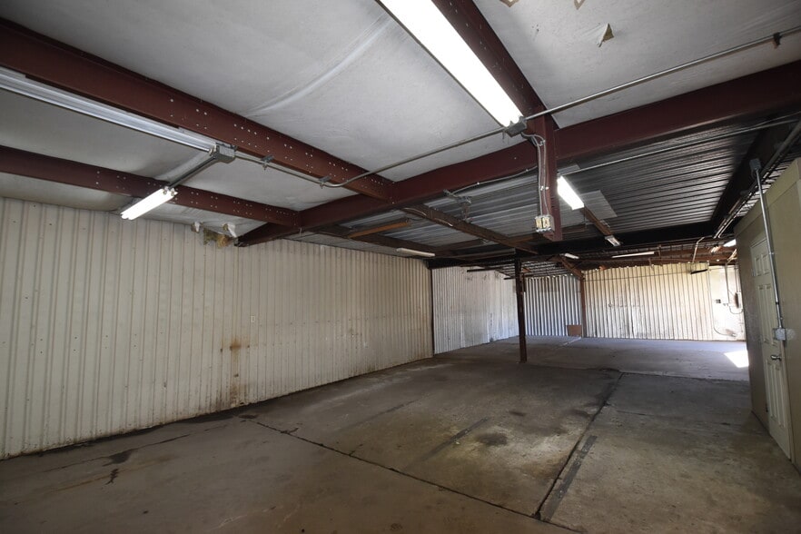 2201 Chamberlain St, Houston, TX for sale - Building Photo - Image 3 of 15