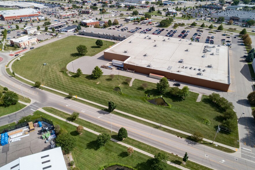 2020 Morse St, Janesville, WI à vendre - Photo du bâtiment - Image 2 de 4