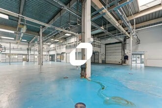 122-130 Rue Marcel Hartmann, Ivry-sur-Seine for lease Interior Photo- Image 2 of 17