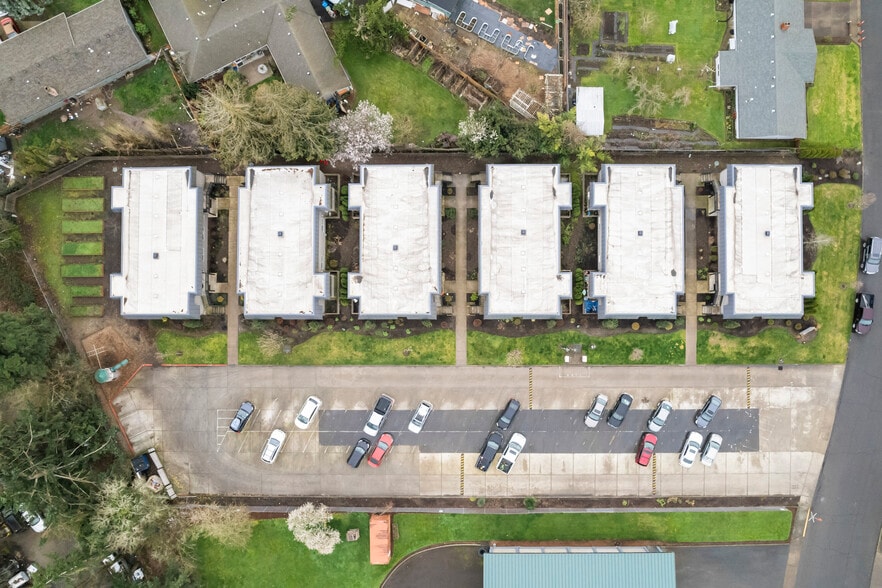 1570 James St, Woodburn, OR for sale - Building Photo - Image 3 of 72