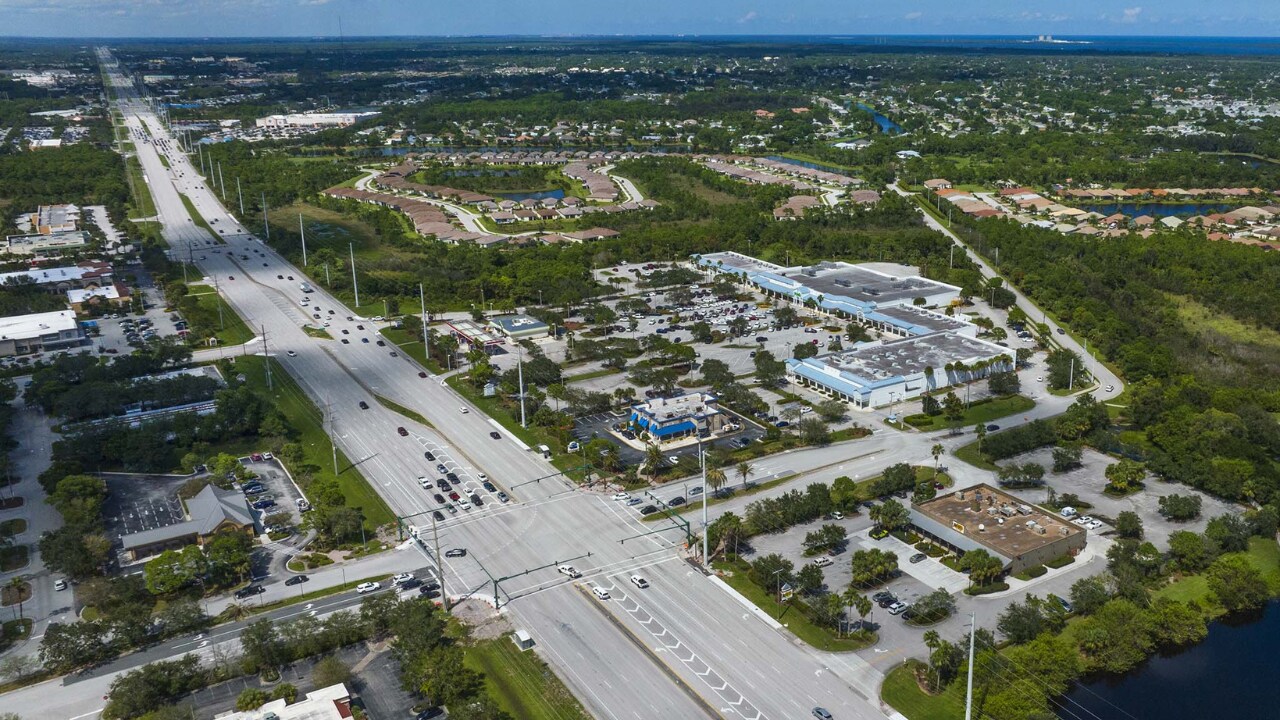 4219 NW Federal Hwy, Jensen Beach, FL à louer Photo du bâtiment- Image 1 de 4