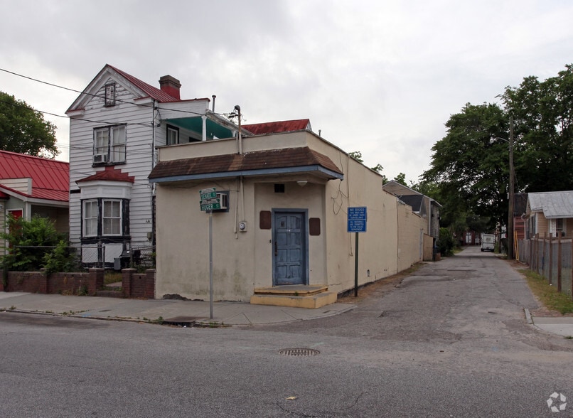391 Huger St, Charleston, SC à louer - Photo principale - Image 1 de 2
