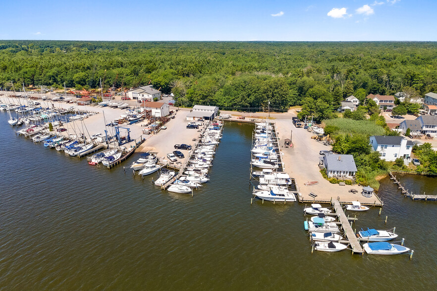 120 Harbor Inn Rd, Bayville, NJ à vendre - Photo du bâtiment - Image 1 de 1