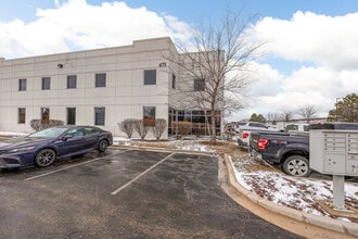 475 Quadrangle Dr, Bolingbrook, IL for lease Interior Photo- Image 2 of 29