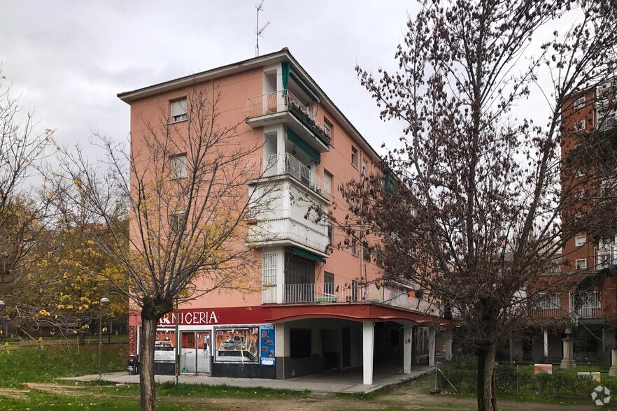 Calle De Fernando Gabriel, 20, Madrid, Madrid à louer - Photo principale - Image 1 de 1