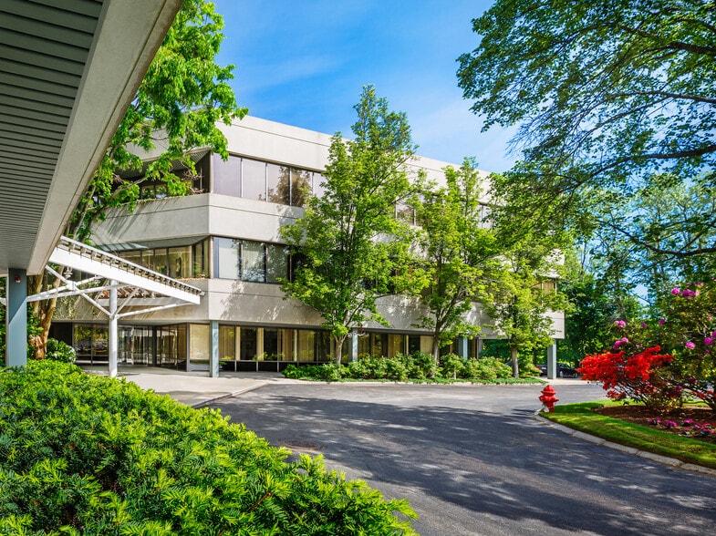 2223 Washington St, Newton, MA for lease - Building Photo - Image 2 of 5