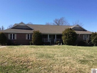 More details for 60 Nichols Ave, Marion, KY - Health Care for Sale
