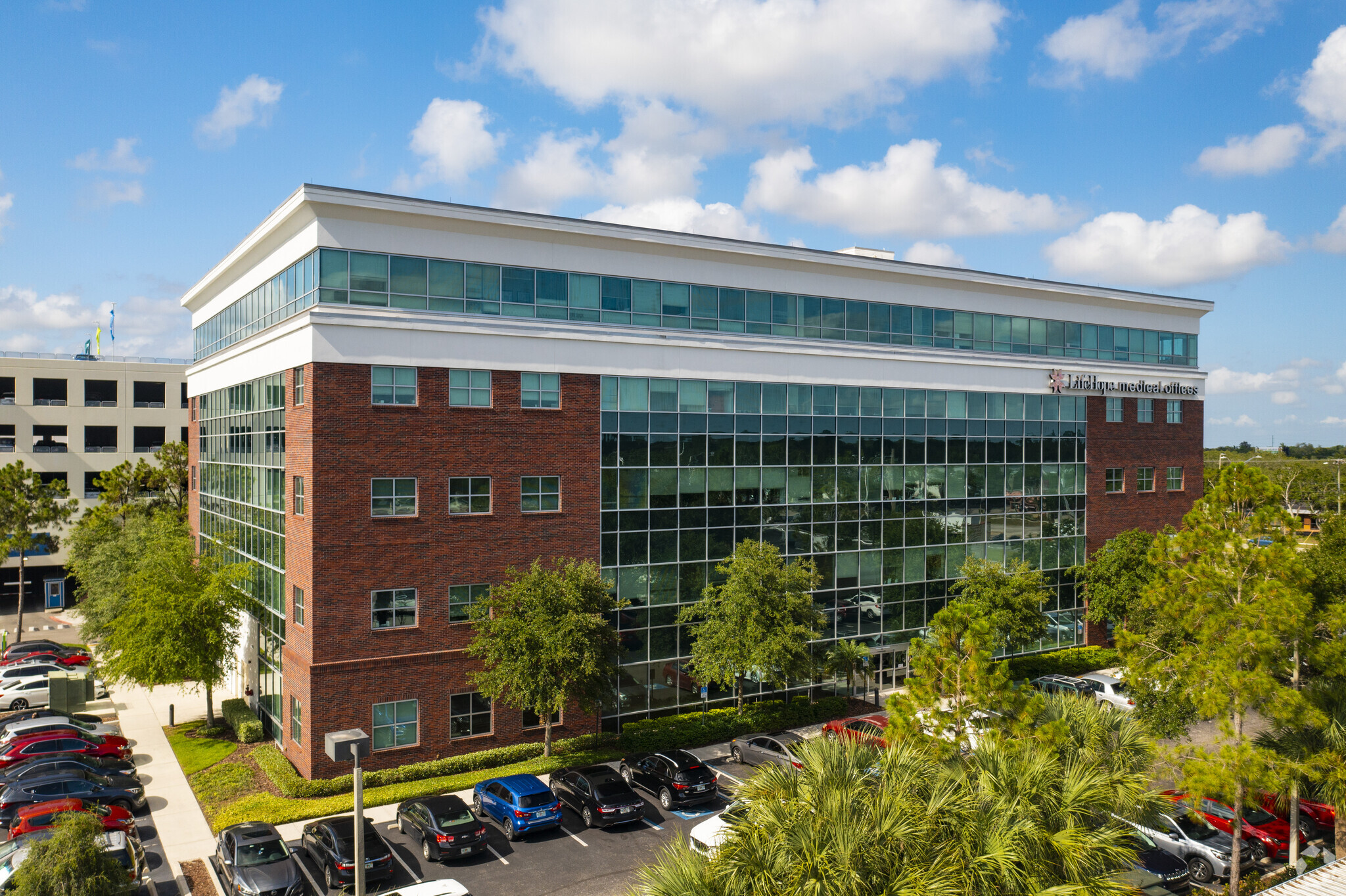 3000 Medical Park Dr, Tampa, FL à vendre Photo principale- Image 1 de 1