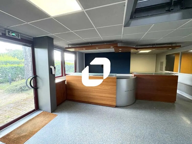 4 Rue Pablo Picasso, Magny-les-Hameaux à louer - Photo intérieure - Image 2 de 22