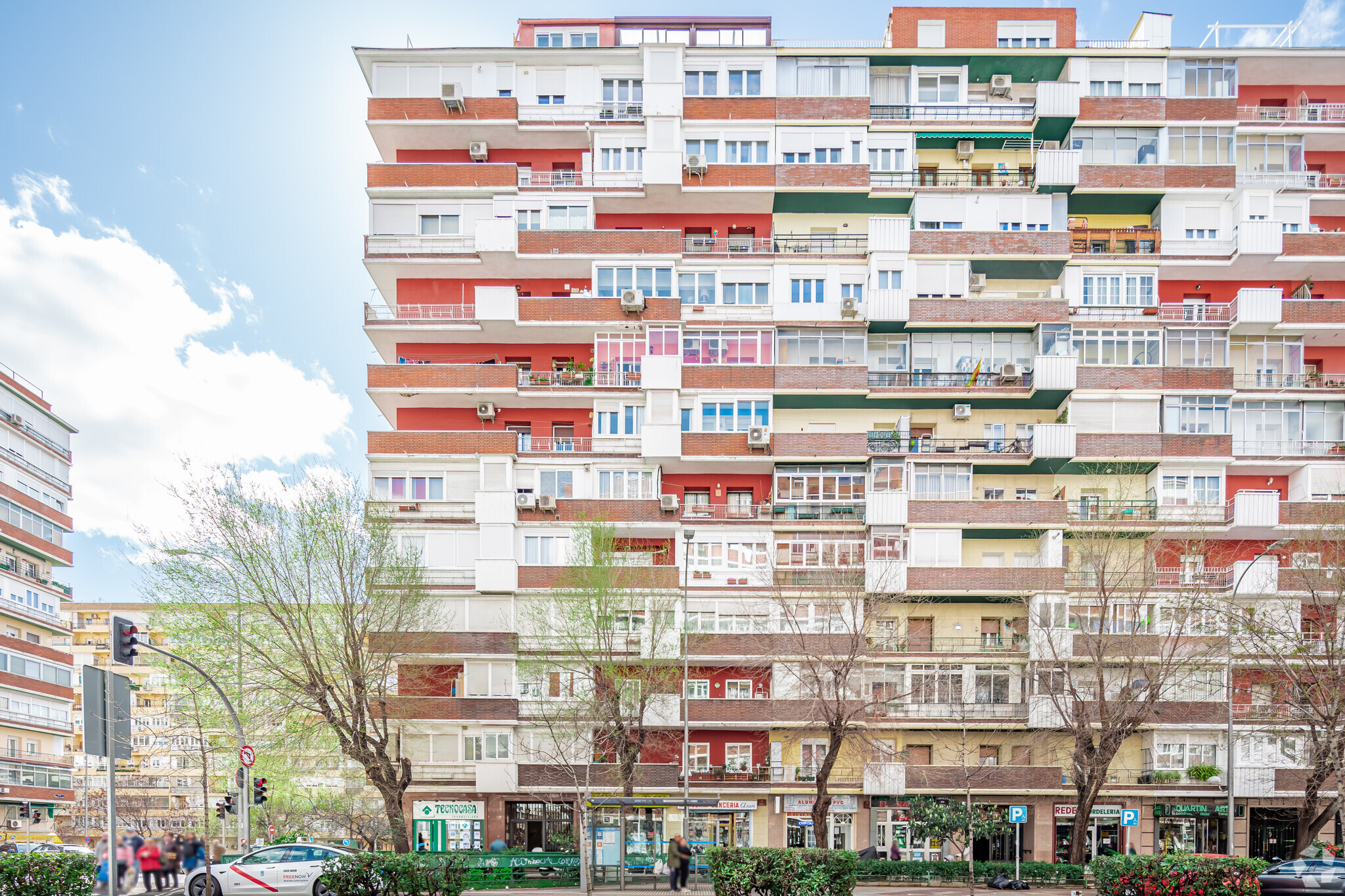 Avenida Donostiarra, 12, Madrid, Madrid for lease Primary Photo- Image 1 of 4