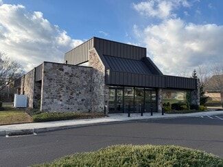 Plus de détails pour 1060 2nd Street Pike, Richboro, PA - Commerce de détail à vendre