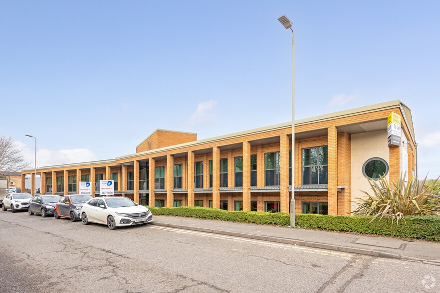 70 Boston Rd, Leicester for lease - Building Photo - Image 2 of 3