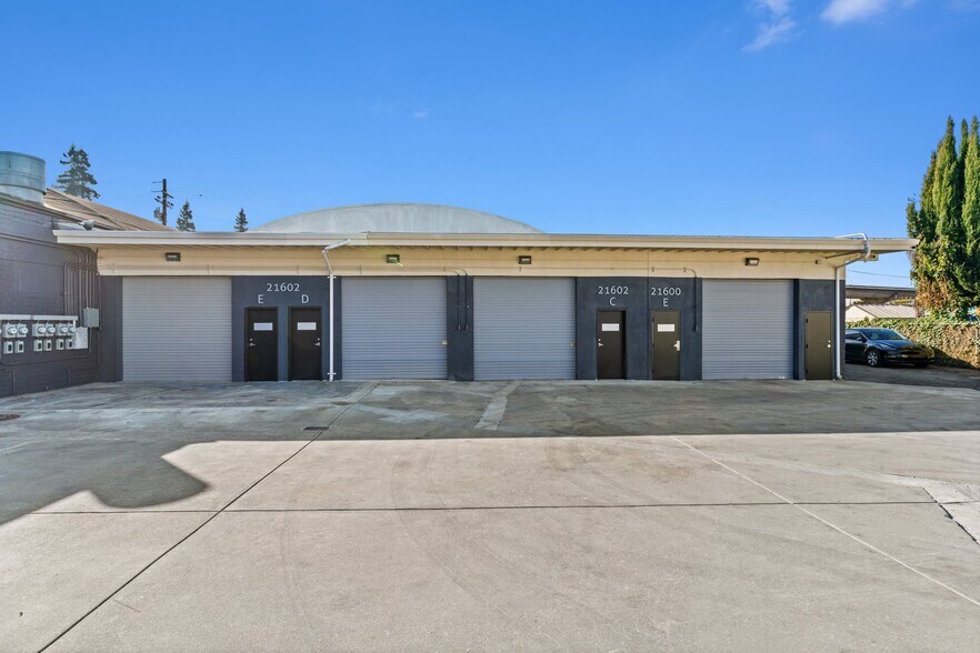 21602-21612 Western Blvd, Hayward, CA à louer - Photo du bâtiment - Image 3 de 27