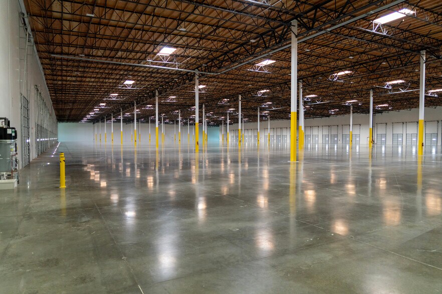 3225 Venture Dr, Lincoln, CA for lease - Building Photo - Image 3 of 3