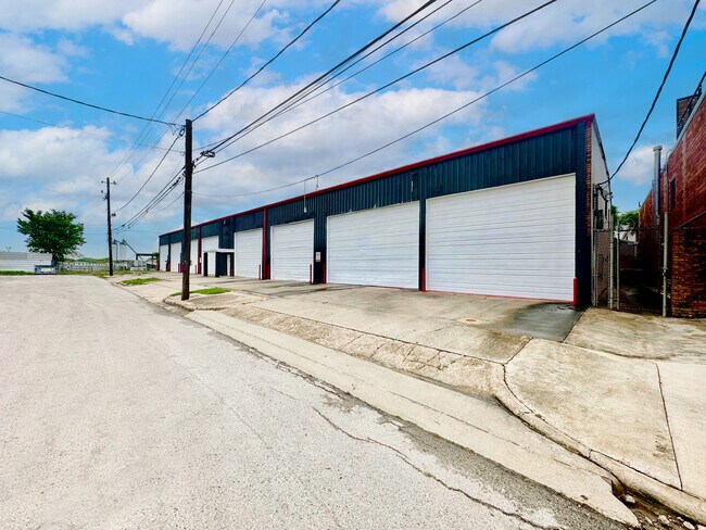 Plus de détails pour 517 N Bryan St, Houston, TX - Industriel à vendre