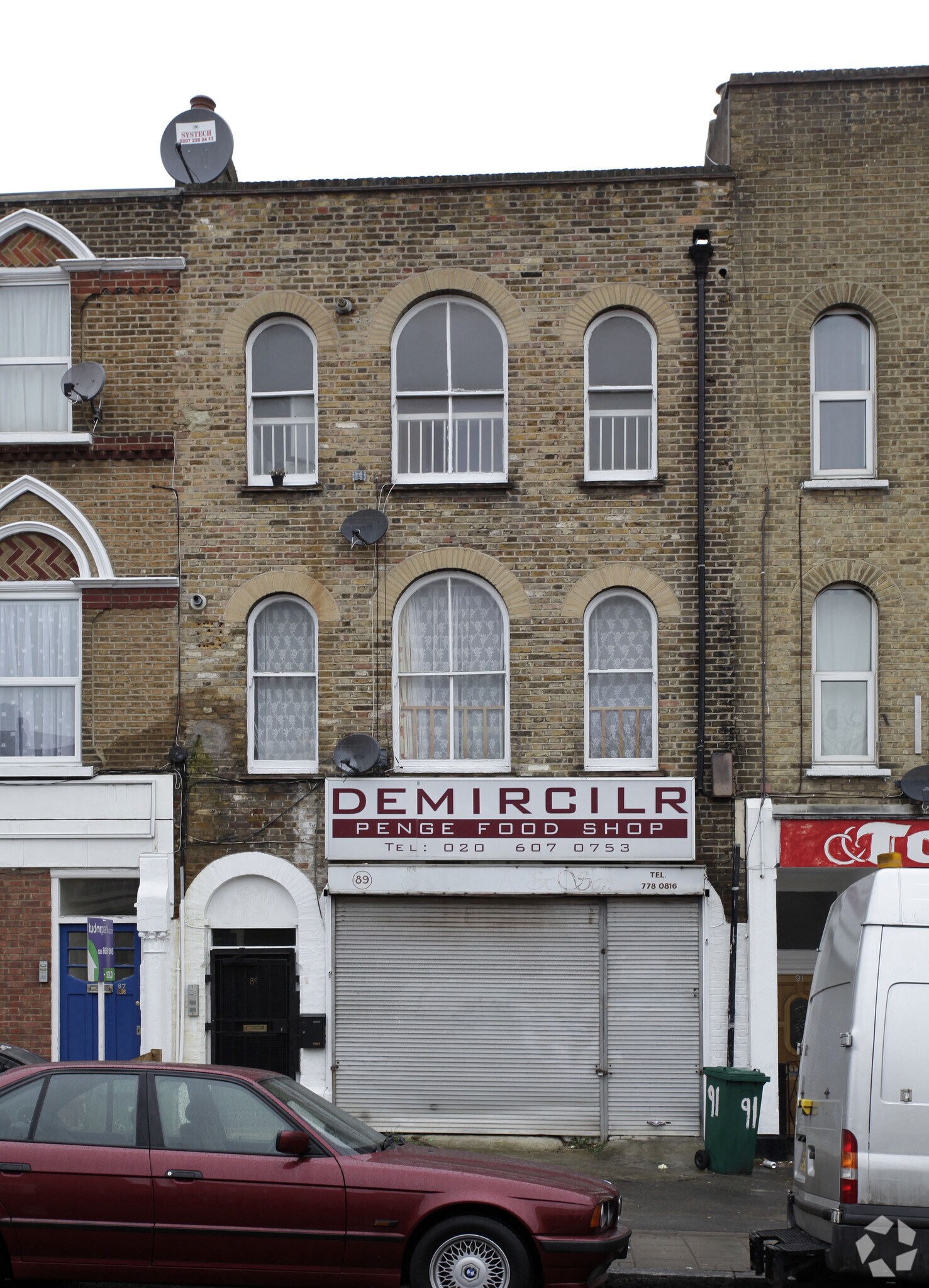 89 Maple Rd, Londres à vendre Photo principale- Image 1 de 1