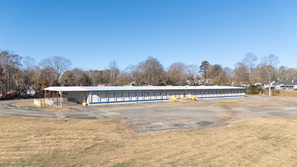 750 18th St NE, Hickory, NC for sale - Building Photo - Image 1 of 5