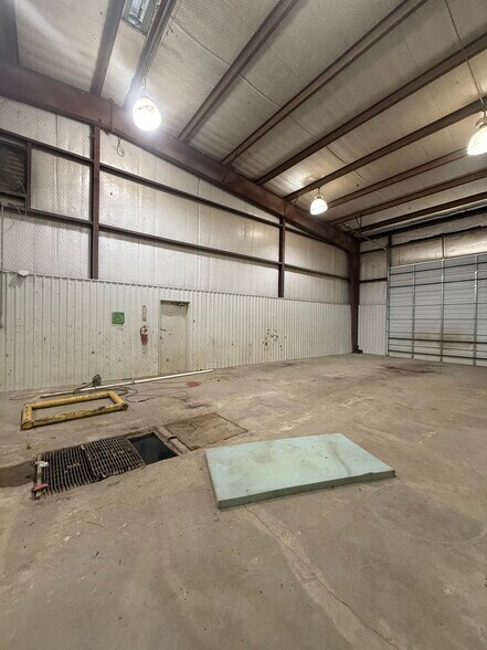 8000 Highway 59 S, Marshall, TX for sale - Building Photo - Image 3 of 14
