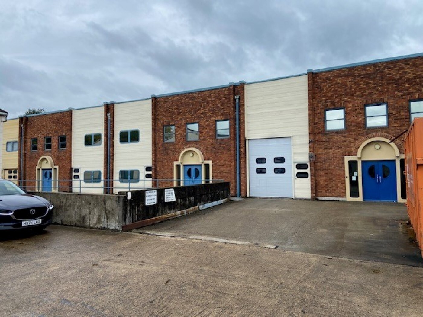 Carrimed House, Glebelands Centre, Dorking for lease Building Photo- Image 1 of 5