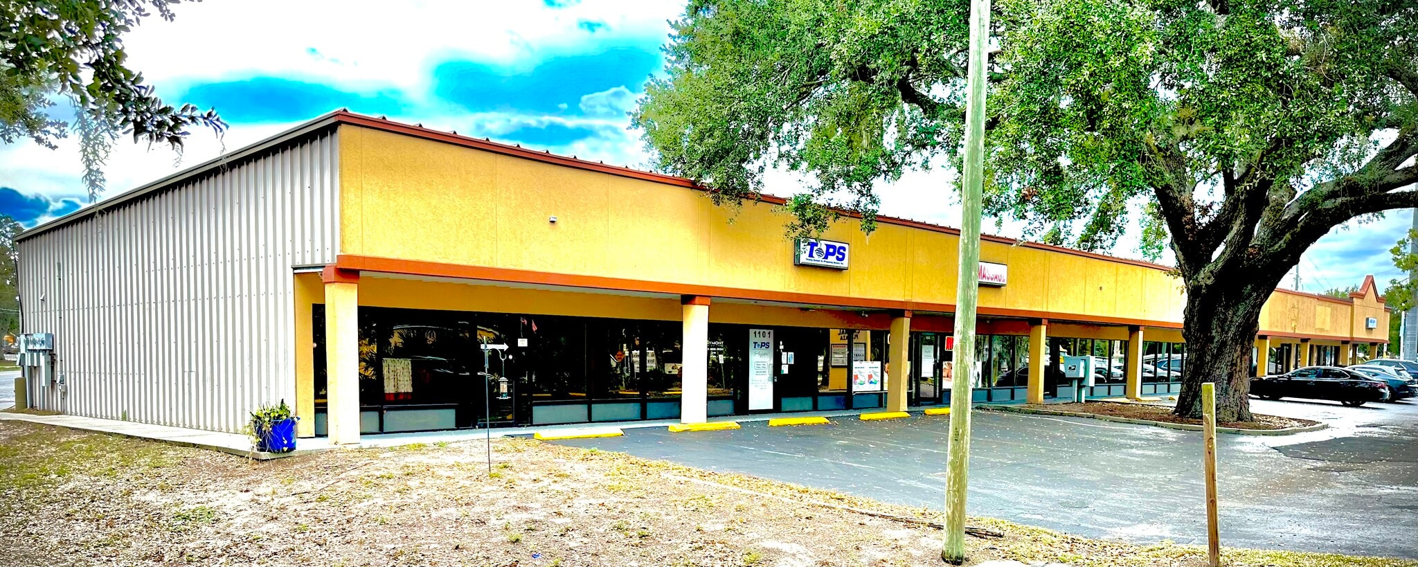 500 S Duncan Rd, Tavares, FL à louer Photo intérieure- Image 1 de 8