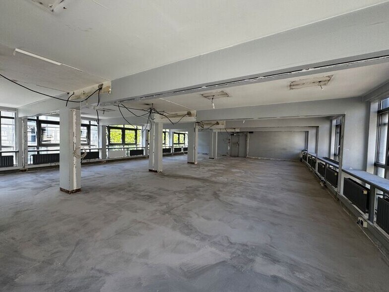 152 Rue De Picpus, Paris for lease - Interior Photo - Image 3 of 12