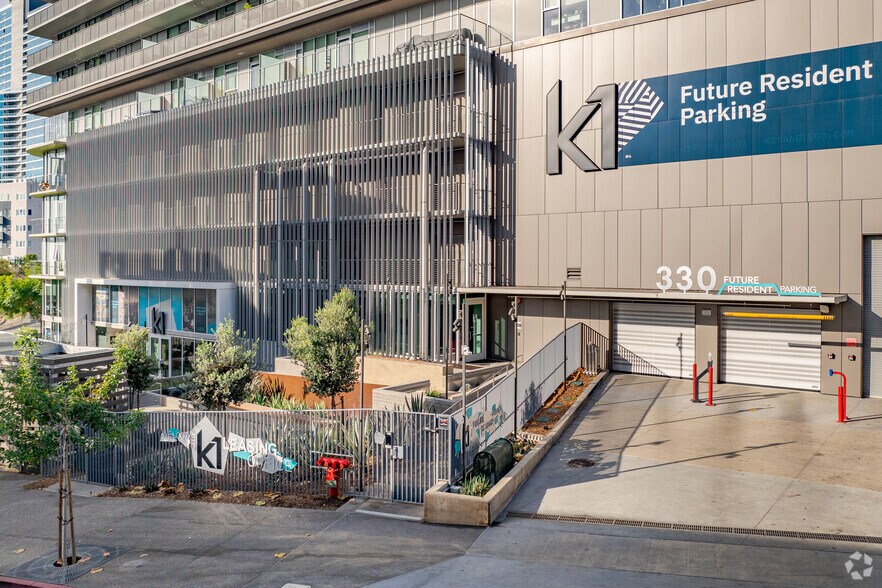 330 13th St, San Diego, CA à louer - Photo du bâtiment - Image 2 de 2