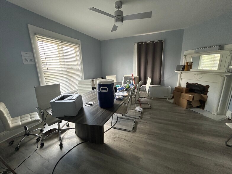 604 N Main St, Washington, PA à vendre - Photo du bâtiment - Image 2 de 16