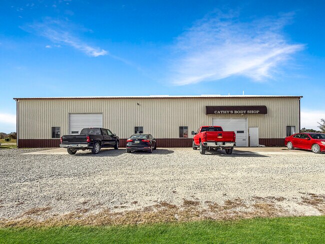 More details for 2326 N Main St, Osceola, IA - Retail for Sale
