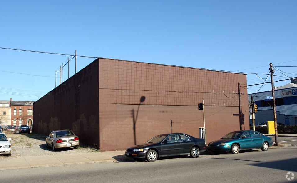 2947 Penn Ave, Pittsburgh, PA à vendre - Photo du bâtiment - Image 2 de 2