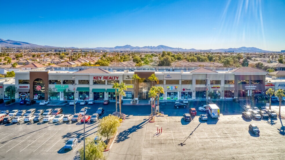 9890 S Maryland Pky, Las Vegas, NV à louer - Photo du bâtiment - Image 2 de 14