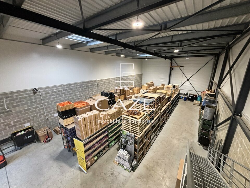 Industrial in Tresses for lease Interior Photo- Image 1 of 7