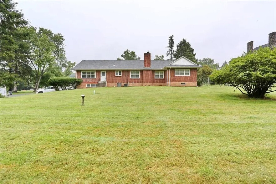 574 Route 303, Blauvelt, NY for sale - Building Photo - Image 3 of 8